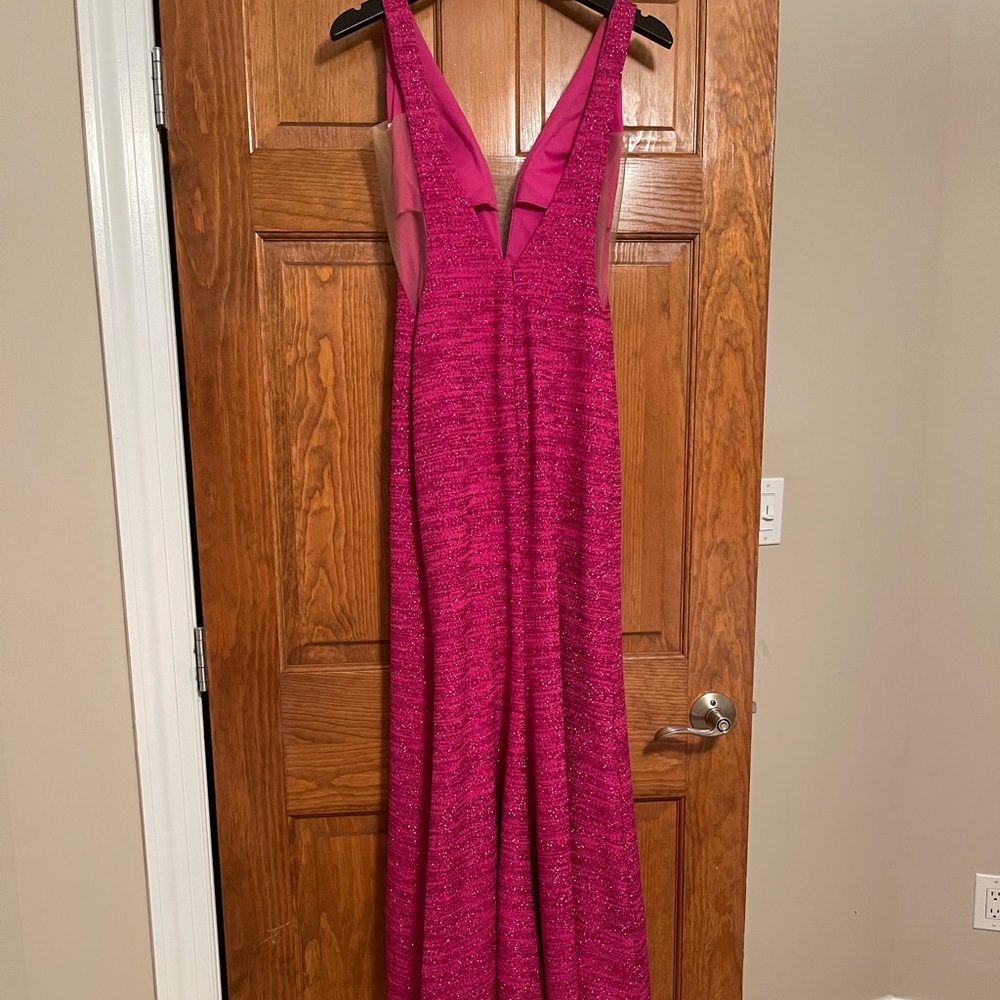 Jovani 45811 prom dress - Picture 9 of 10